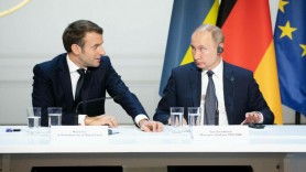 FLASH // Macron l-a acuzat pe Putin că ar pune în pericol securitatea nucleară de la Zaporojie